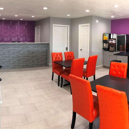 Super 8 By Wyndham Sonora Motel Ngoại thất bức ảnh